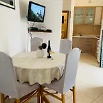 Silence Apartment