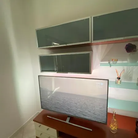 Apartment Silence *